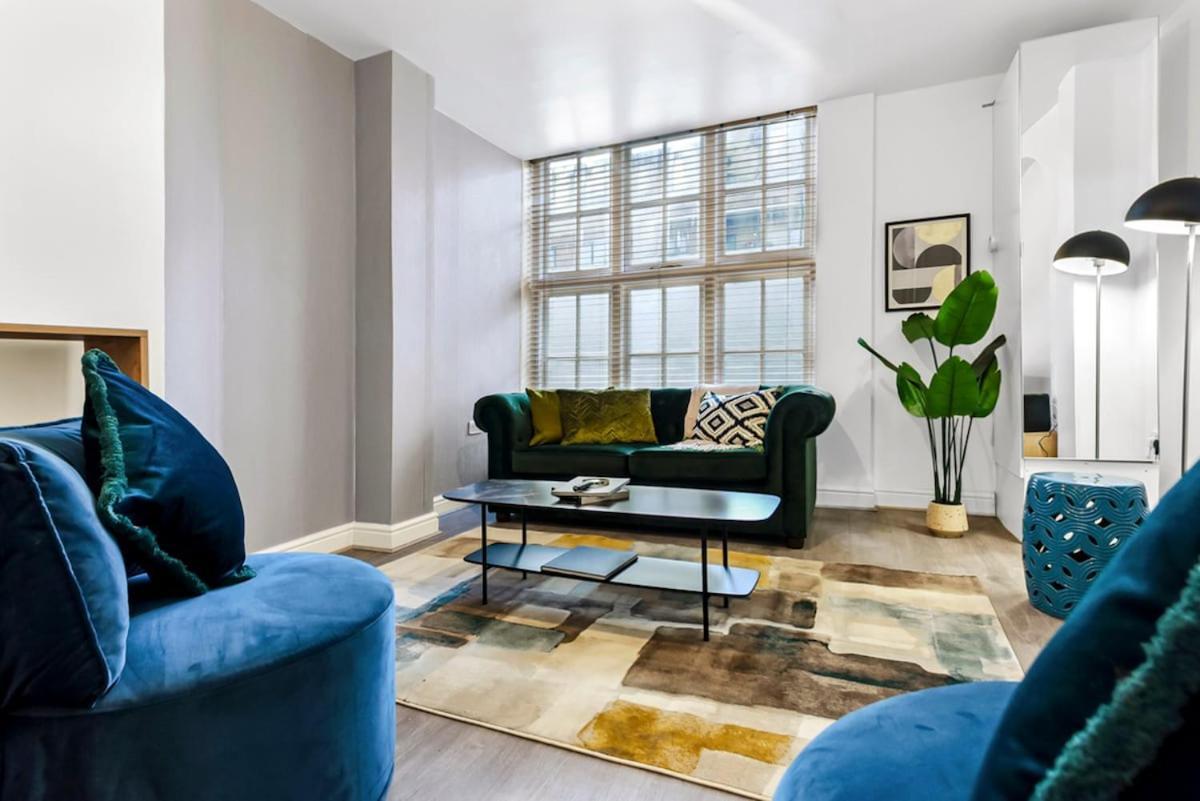Charming 3br Flat With Ensuite Master And Balcony Appartamento *