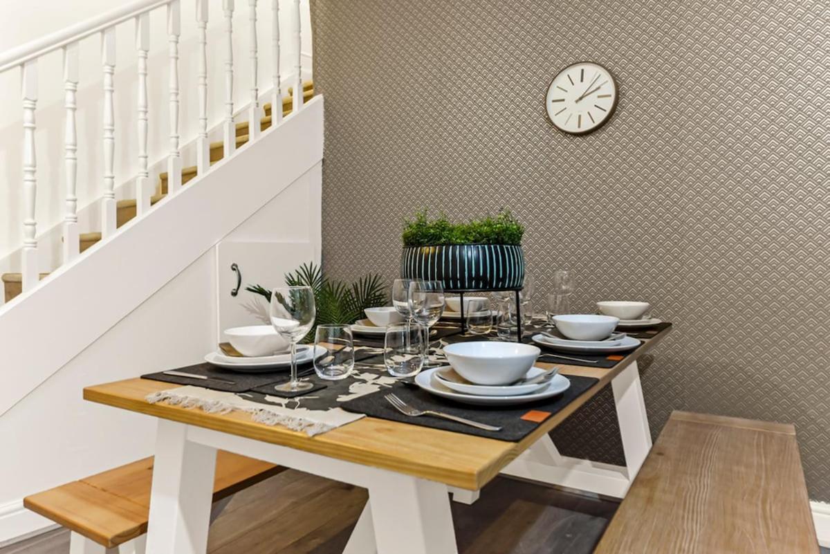 Appartamento Charming 3br Flat With Ensuite Master And Balcony *